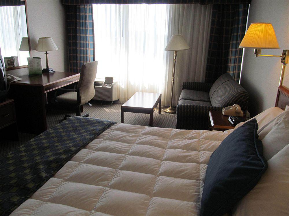 Fern Valley Hotel And Conference Center Louisville-Jefferson County Extérieur photo